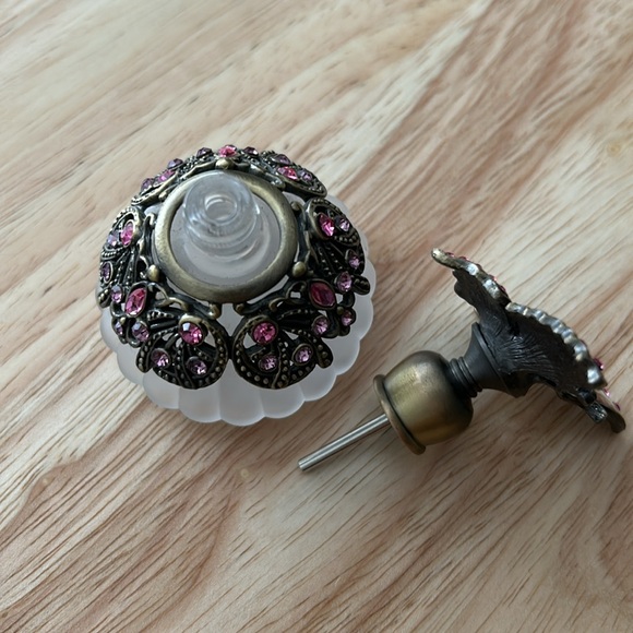 Glass Gemmed Butterfly Perfume Bottle - Picture 8 of 10